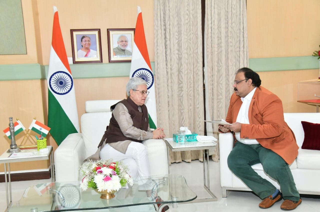 Representation given to Governor Sri Jishnu Dev Varma by IMA President Dr Prabhukumar on AMR